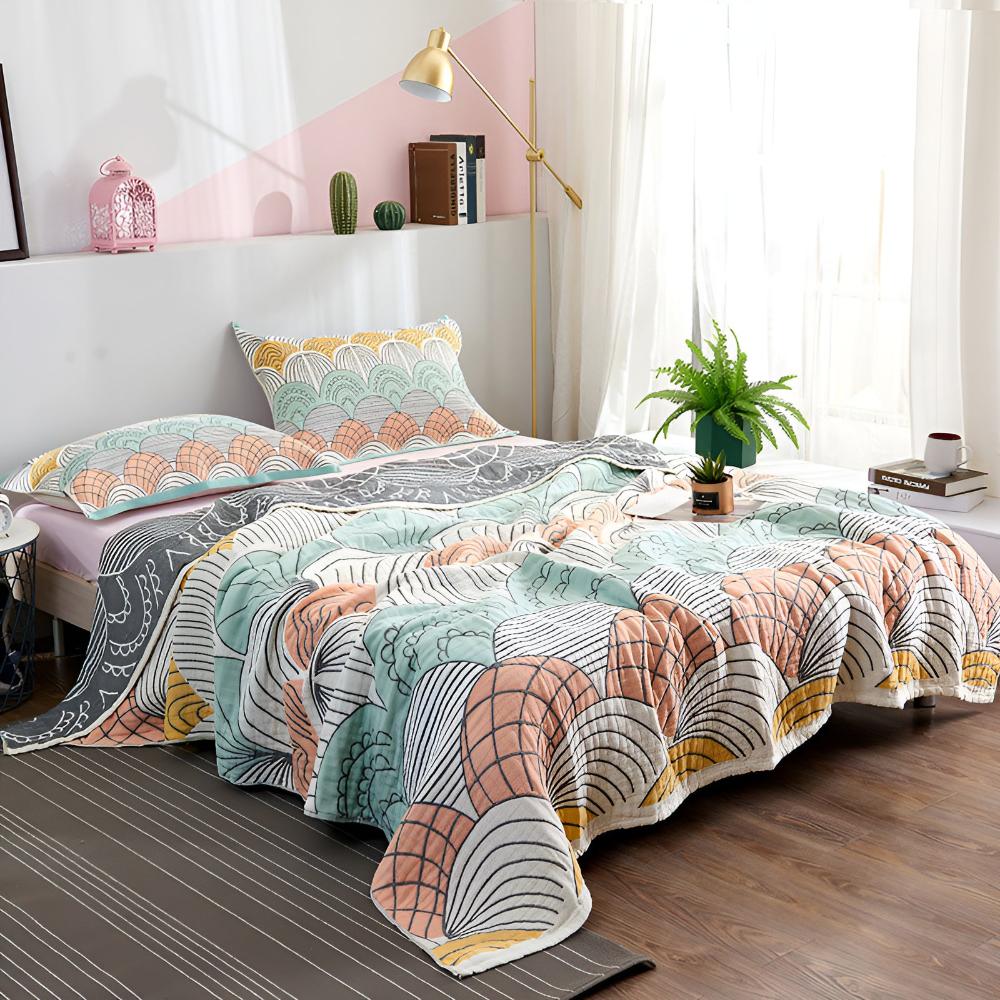 Chic Wave-Design Cotton Throw Blanket