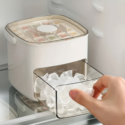 Ice Cube Tray Featuring Integrated Storage Compartment