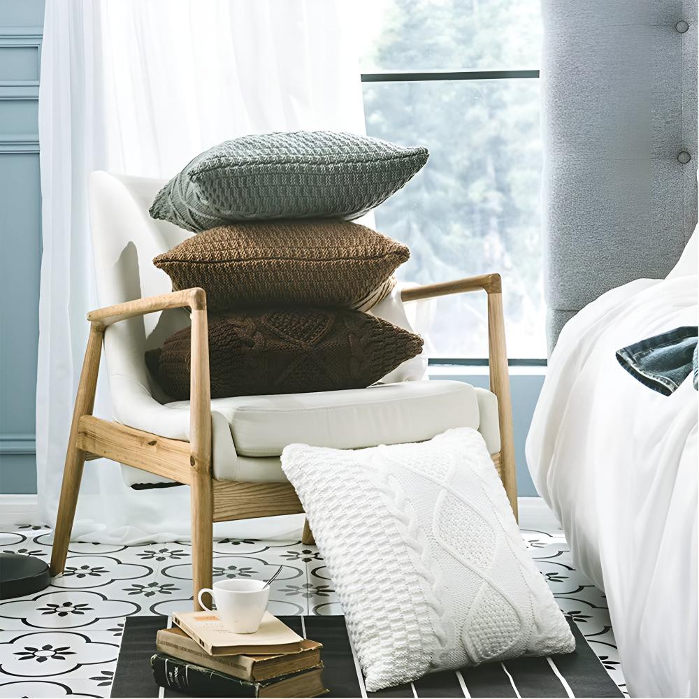 Luxurious Textured Cushion Cover for Cozy Living