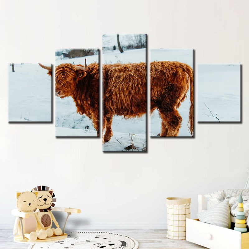 Vibrant 5-Piece Canvas Art Featuring a Charming Cow