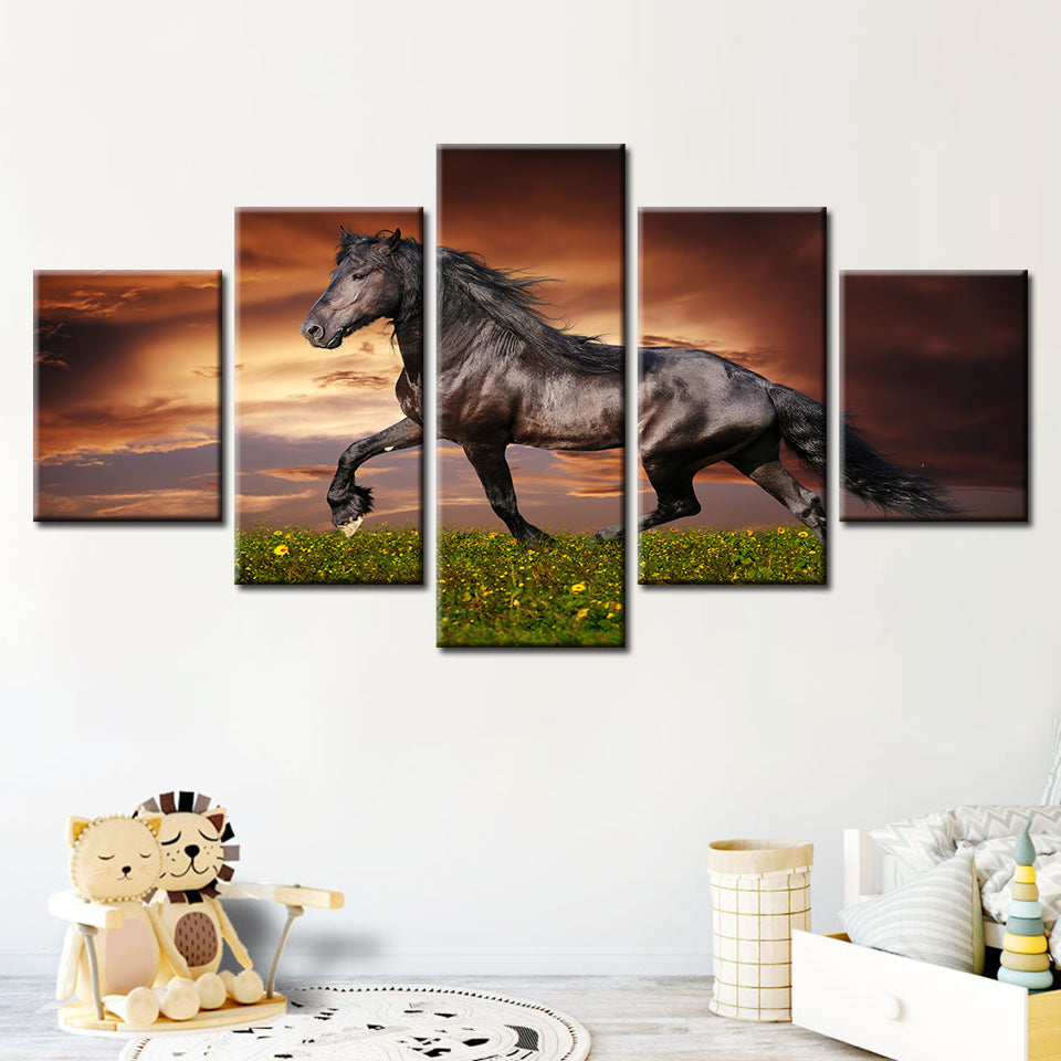 Majestic Equine Canvas Art - 5 Panel Wall Décor