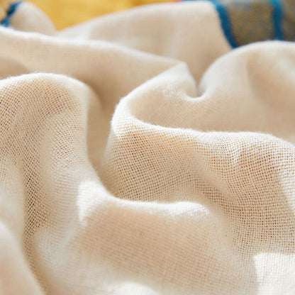 Graceful Floral Avian Comfort Throw