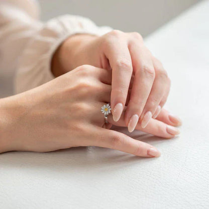 Stress Relief Ring - Stylish Design for Calm and Anxiety
