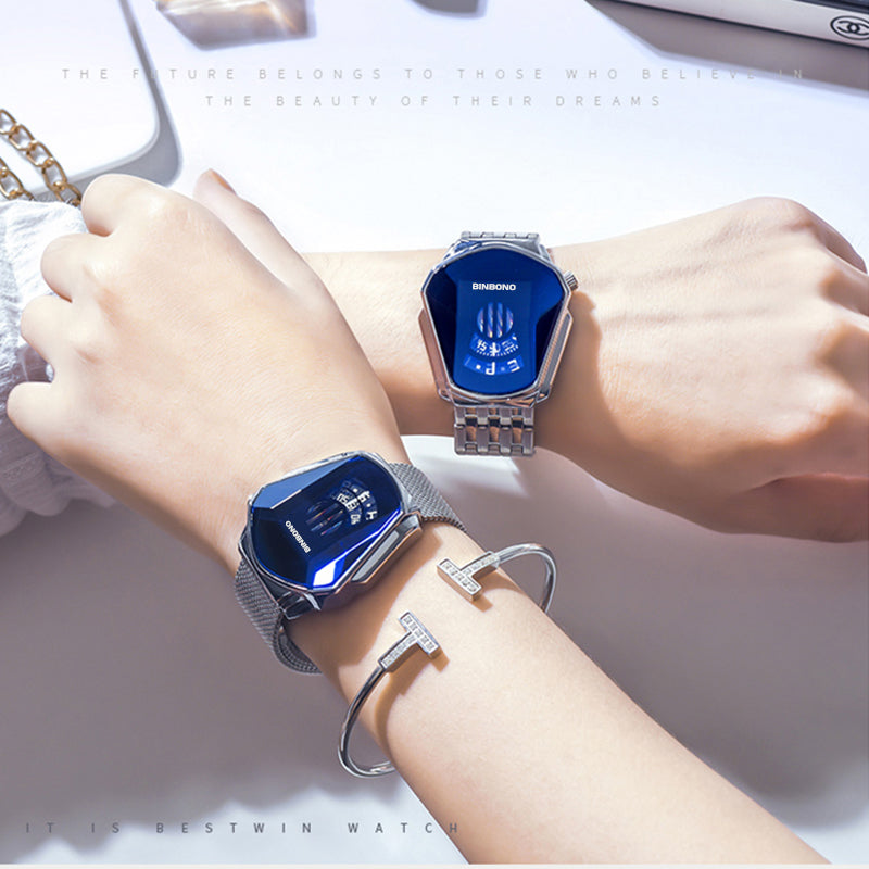 Men's Quartz Watch with Diamond Design