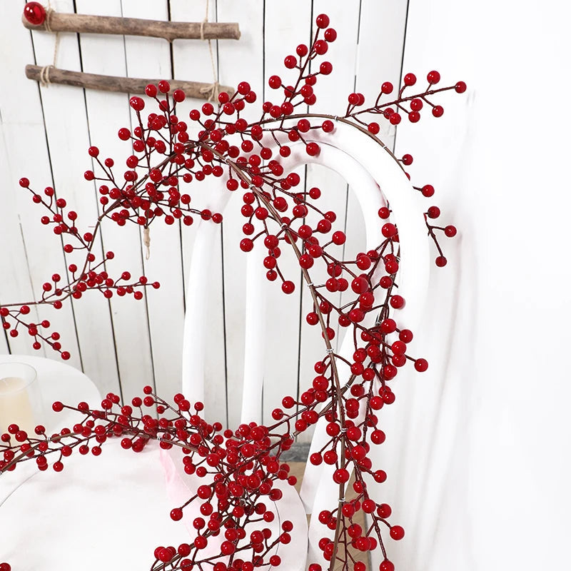 Artificial Berry Garland for Stylish Winter & Christmas Decor - Red Berries