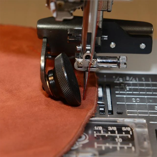 Effortless Sewing of Thick Fabrics Without Slippage or Puckering