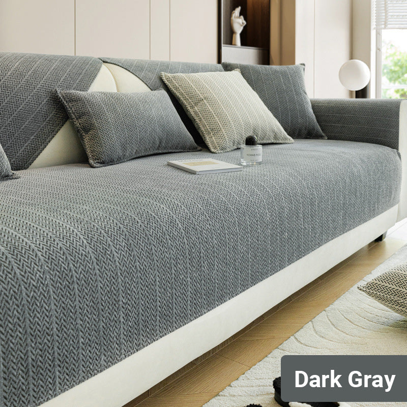 Instant Protection for Your Sofa Against Scratches and Wear