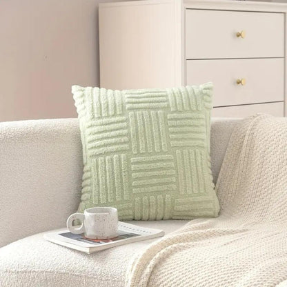 Chic Plush Pillowcase for Ultimate Comfort