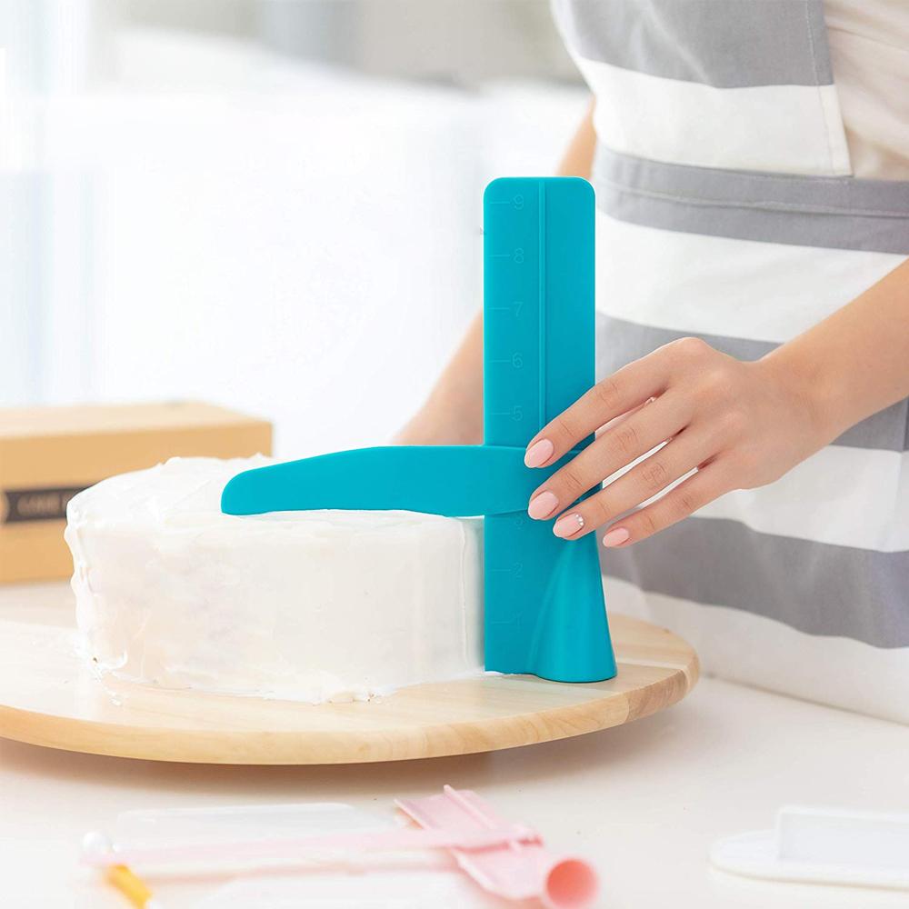 Adjustable Cake Smoother and Scraper Tool