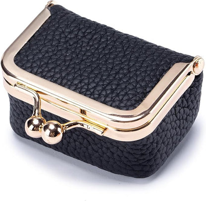Glitzy Jewelry for On-the-Go Style