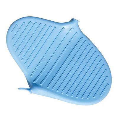 Ultimate Heat-Resistant Kitchen & Grill Gloves up to 230°C | Non-Slip Silicone Design for Cooking & BBQ | Flexible, Dishwasher Safe | GripGuard™