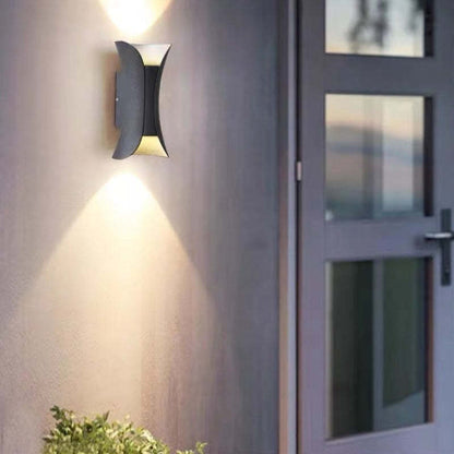 Modern Outdoor LED Wall Lamp for Garden and Corridor Lighting