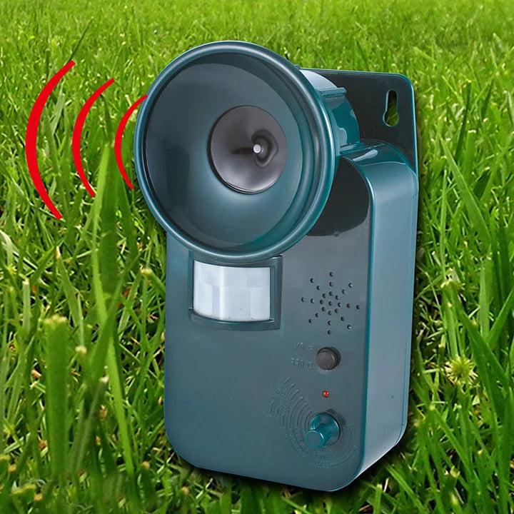 Outdoor Ultrasonic Animal Repeller for 5000sqft Protection