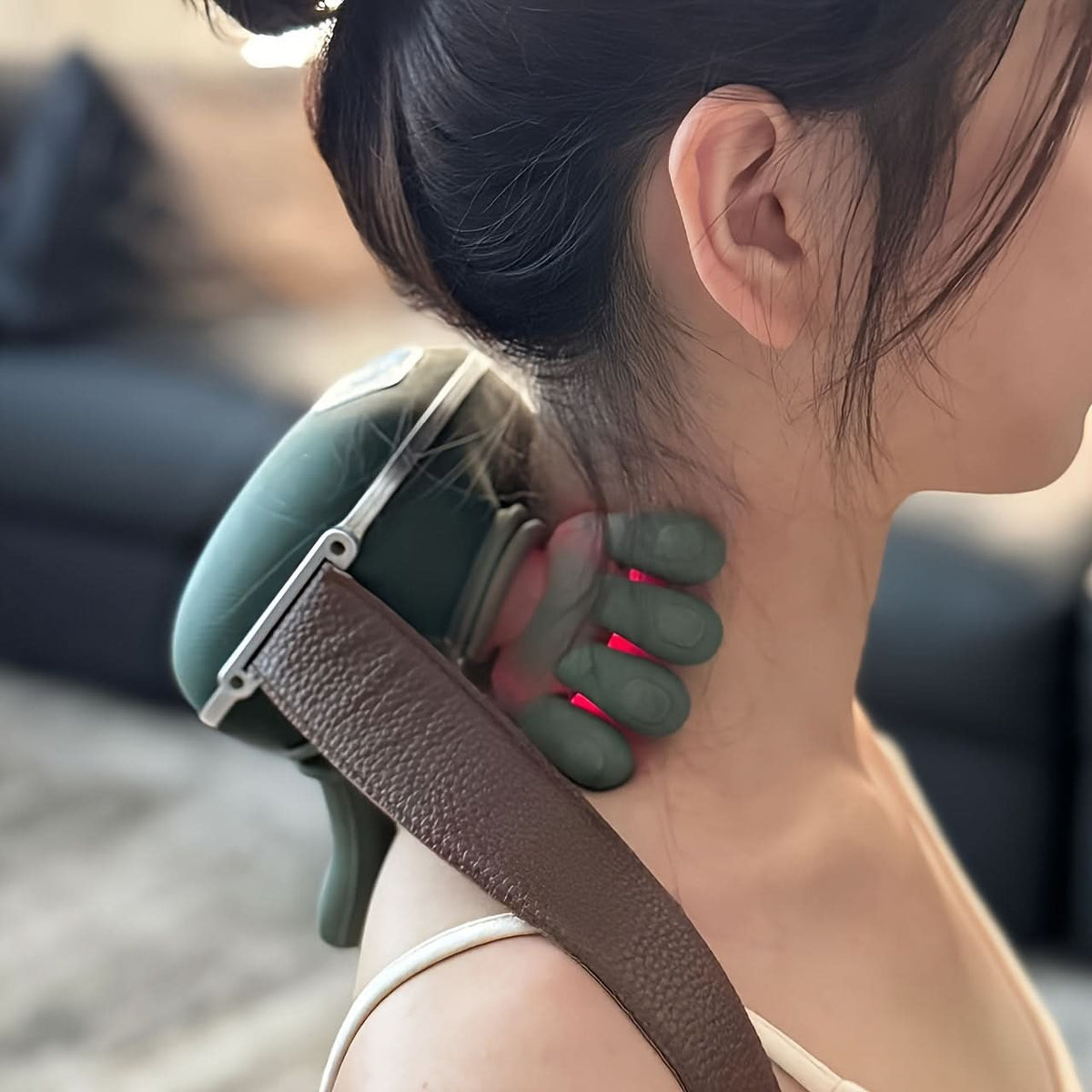 Portable 8-Arm Deep Tissue Massager for Ultimate Muscle Relief