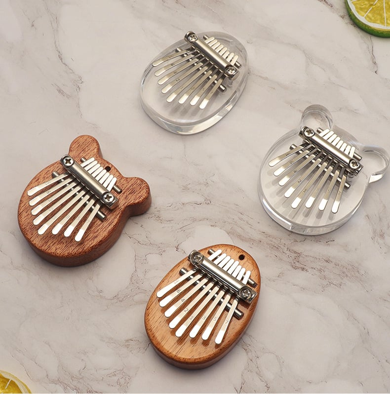 Pocket-Sized Melody Maker: 8-Key Thumb Piano