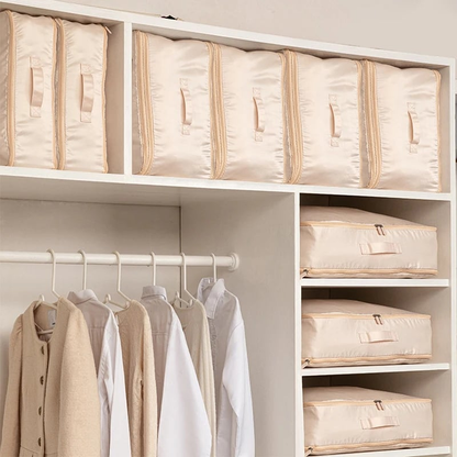Space-Saving Compression Storage Bag for Bedding