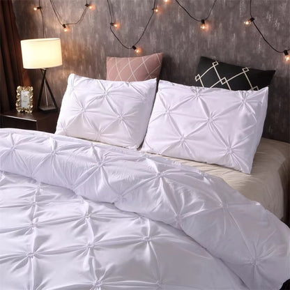 LuxeDream 3-Piece Bedding Set for Ultimate Comfort