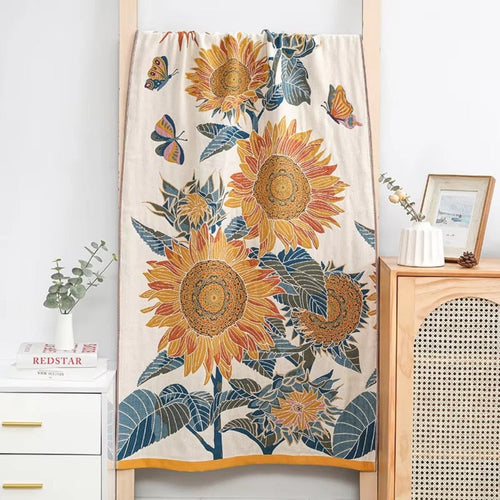 Sunburst Cotton Bath Towel for a Cheerful Refresh