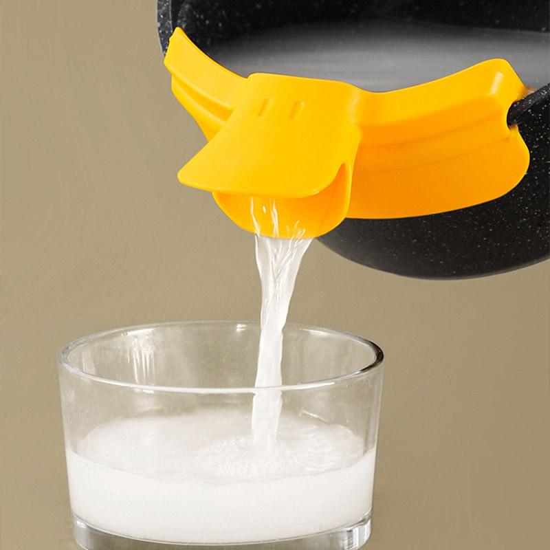 Buy One Get One Free | Round Funnel Duck Spout Pot