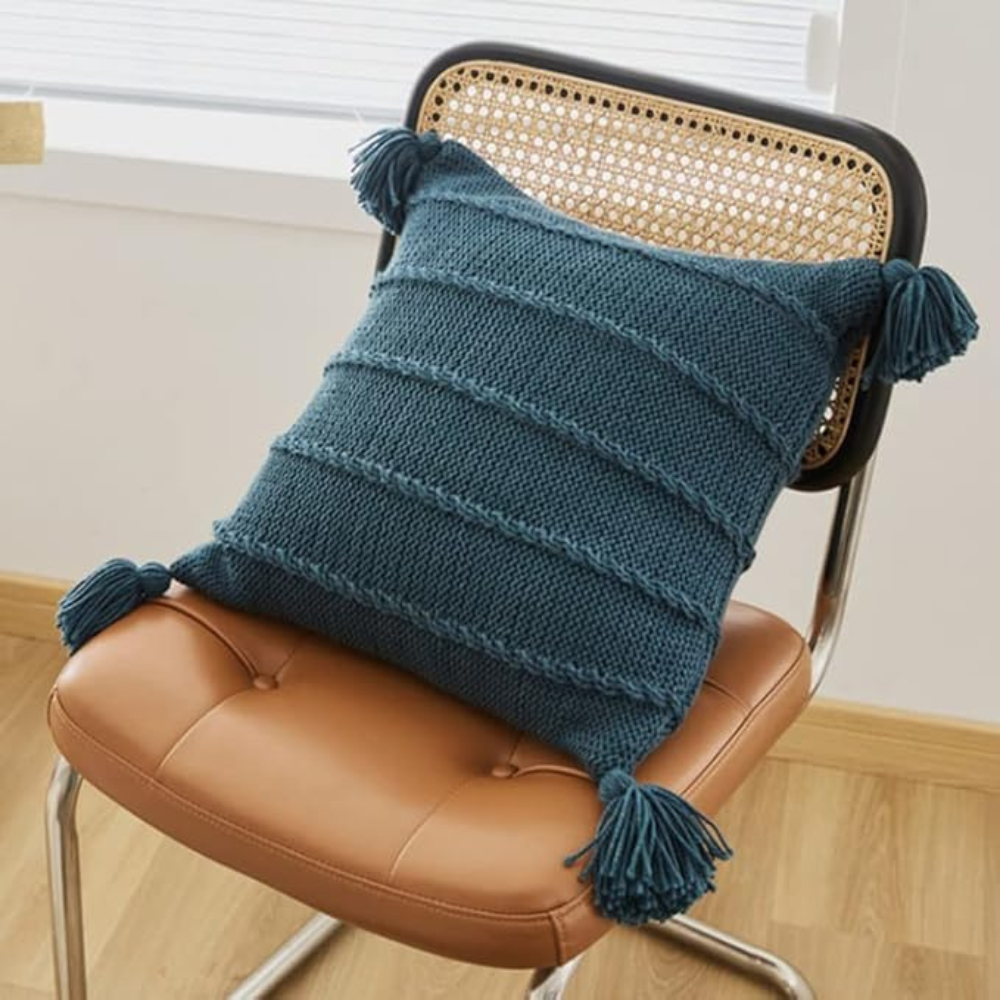 Cozy Nordic Knit Tassel Throw Pillow