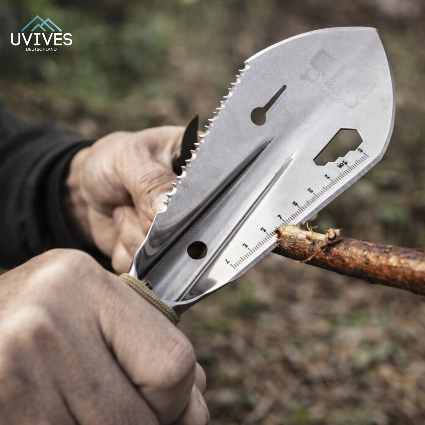 All-in-One Outdoor Tool for Easy Work - Durable Shovel