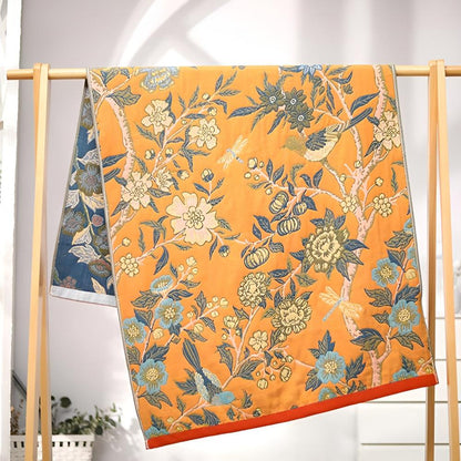 CozyCotton Dual-Sided Bath Towel for Ultimate Comfort