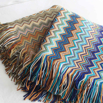 Vibrant Geometric Tasseled Throw Blanket for All Seasons
