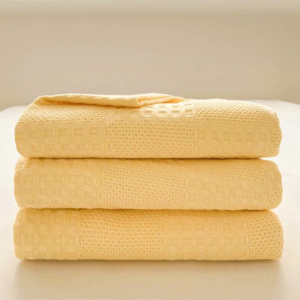 Serene Waffle Weave Blanket for Stylish Relaxation