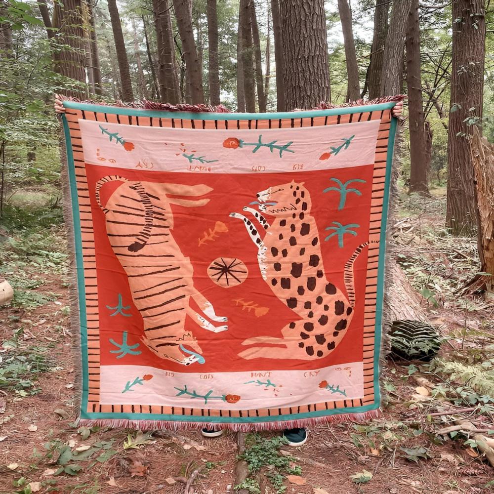 Chic Animal Print Throw Blanket with Stylish Fringe