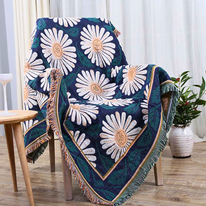 Chic Cotton Knit Blanket with Decorative Tassels