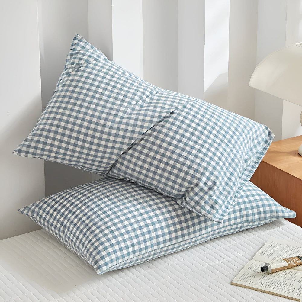 Charming Plaid Pillow Covers for Cozy Comfort