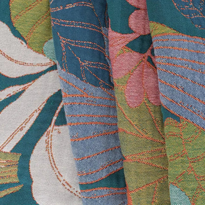 Nature-Inspired Soft Cotton Layering Blanket