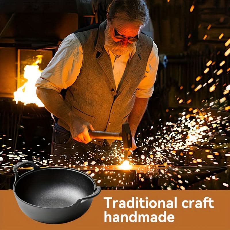 Compact Skillet in Cast Iron – Mini Size