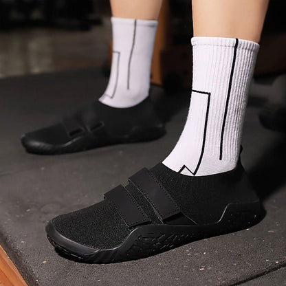 Flat Training Shoes for Enhanced Stability in Squats and Lifting