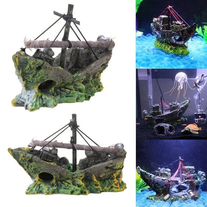 Shipwreck Pirate Ship Aquarium Decor | Resin Ornament | 13 x 5 x 11 cm