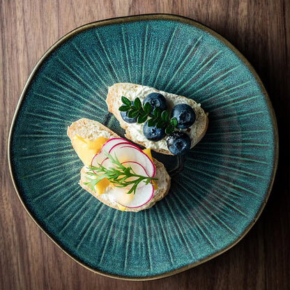 8-Inch Vintage Ceramic Serving Plate for Elegant Dining