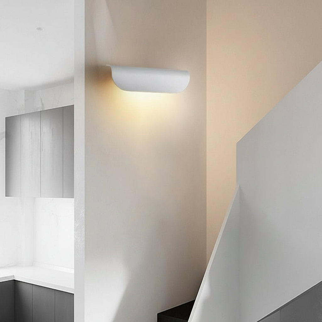 Modern Minimalist Rectangular Wall Sconce in Aluminum with LED (12W)