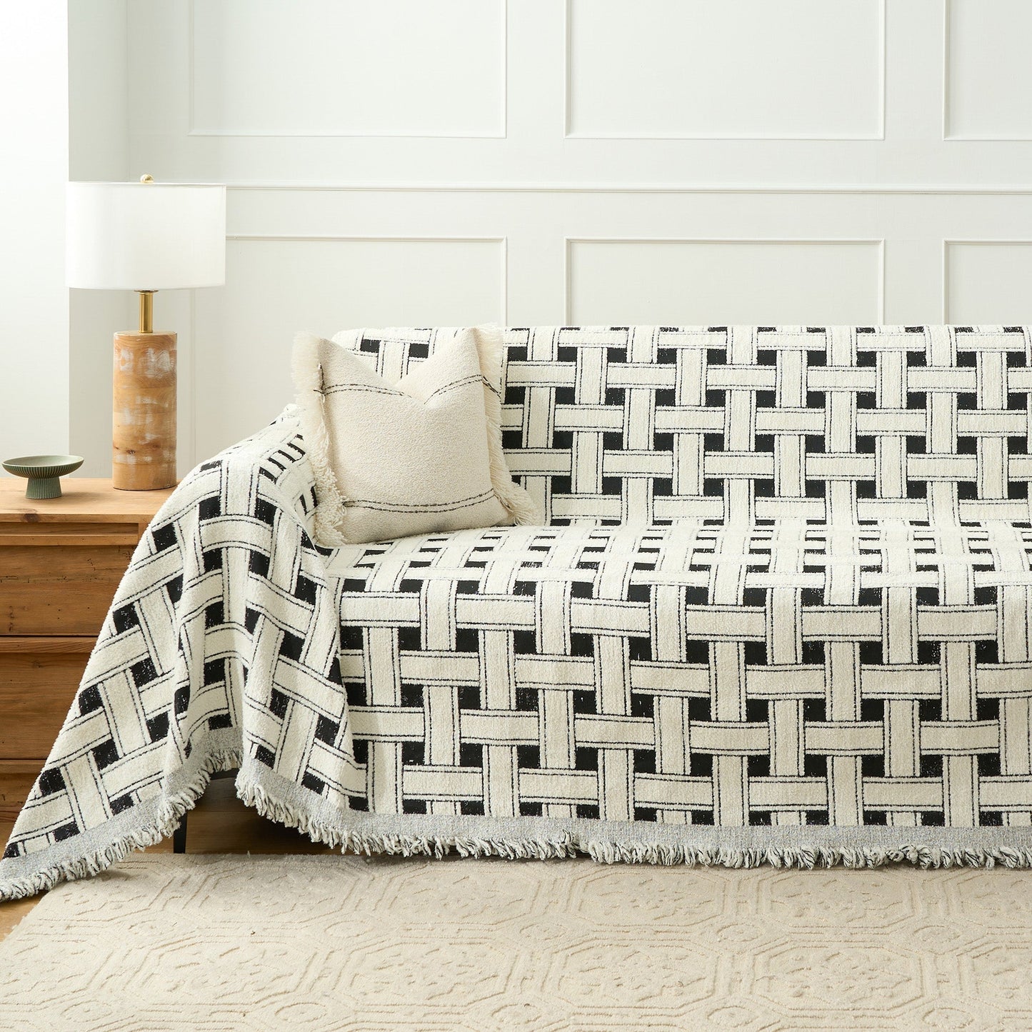 Cozy Throw Blanket – Soft Crosshatch Chenille Sofa Protector