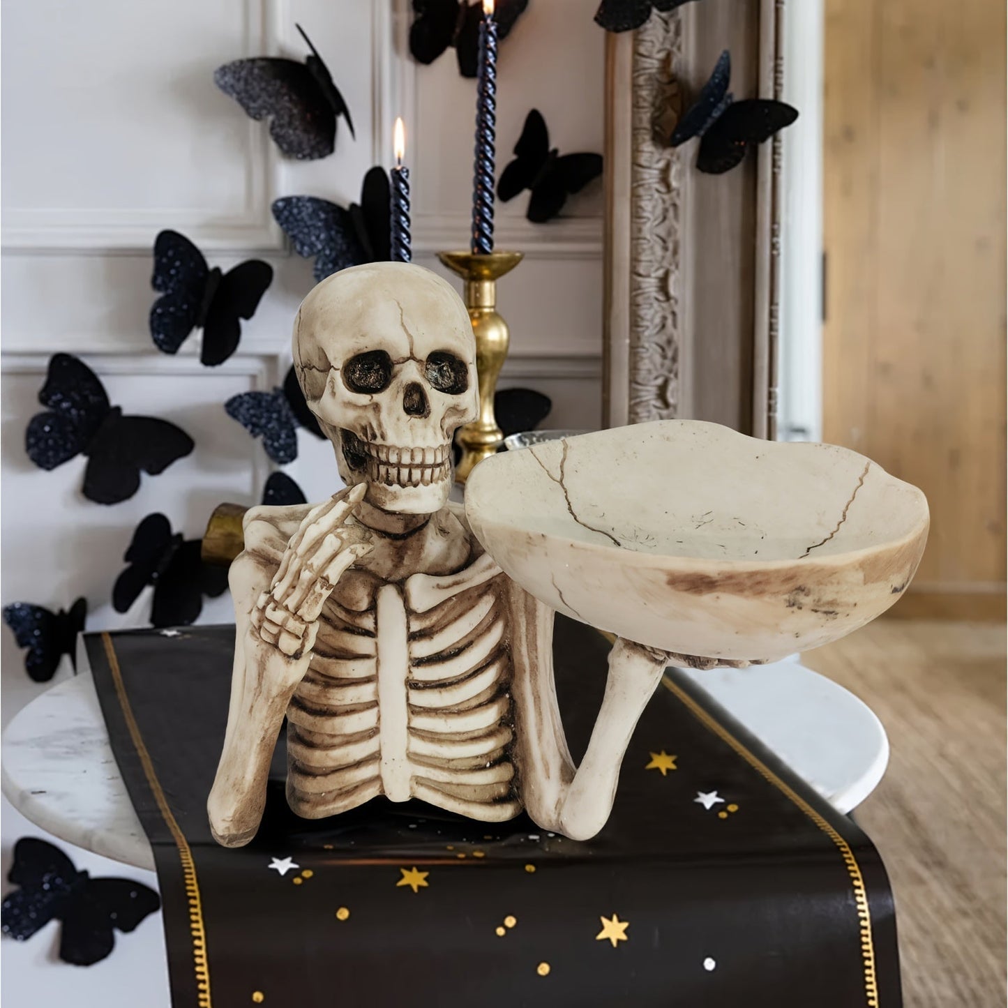 Skull-Shaped Resin Bowl for Halloween Treats and Gothic Decor