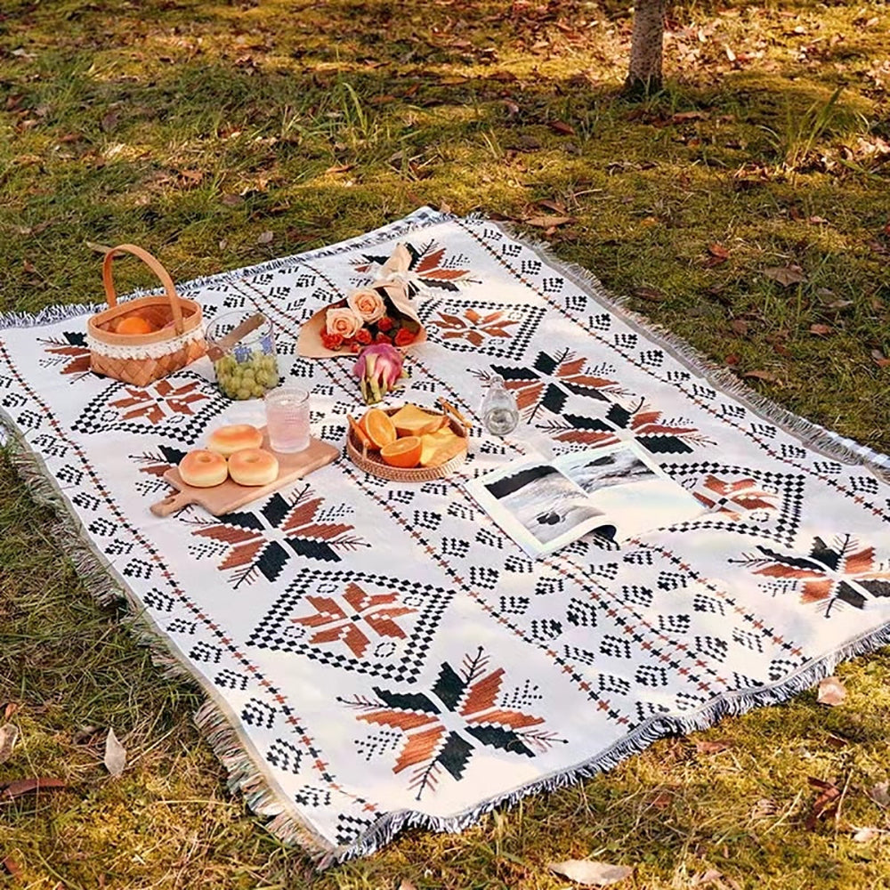 Stylish and Comfortable Outdoor Gear for Adventurous Activities