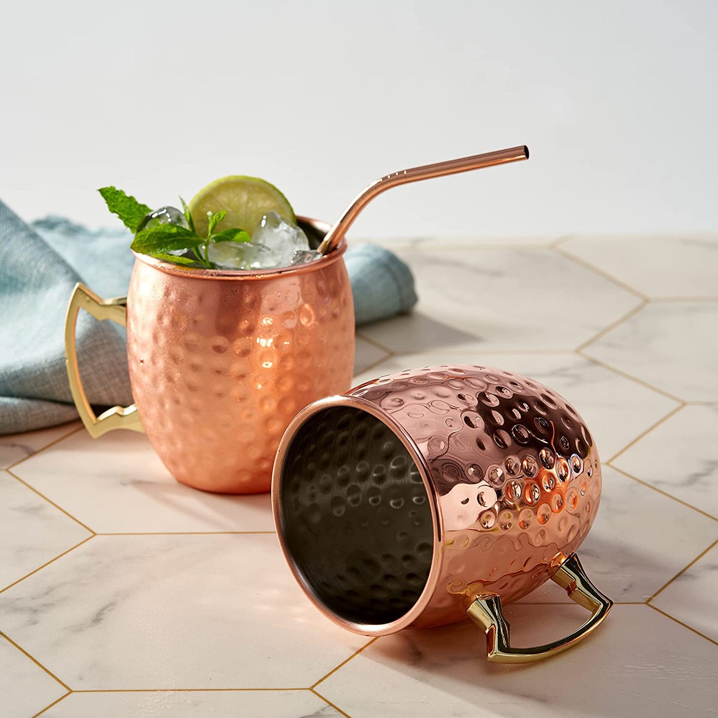 Set of Cocktail Mugs and Straws in Stainless Steel
