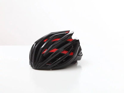 Streamlined Bicycle Helmet for Enhanced Performance