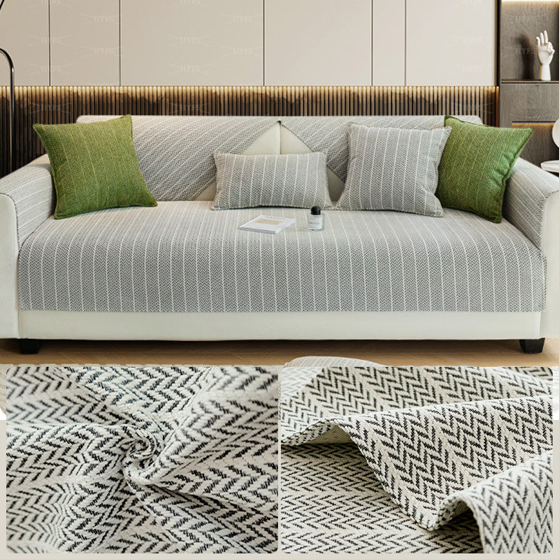 Instant Protection for Your Sofa Against Scratches and Wear