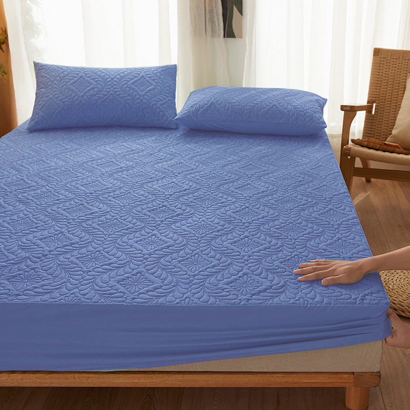Waterproof Mattress Cover for Refreshing Sleep – Fitted Design
