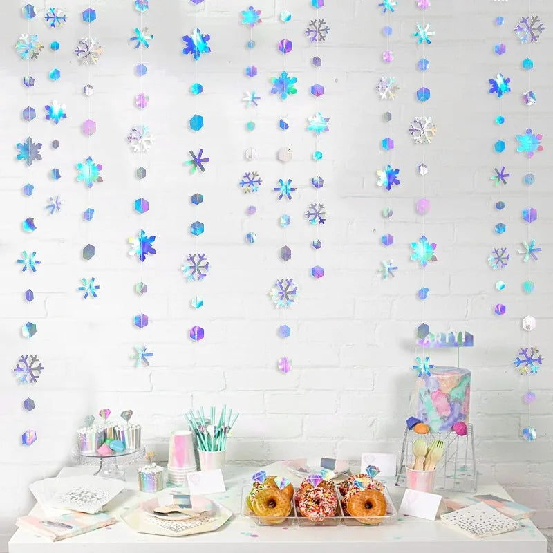 Holographic Snowflake Garland - 4m Iridescent Winter Decoration for Christmas, Weddings & Parties