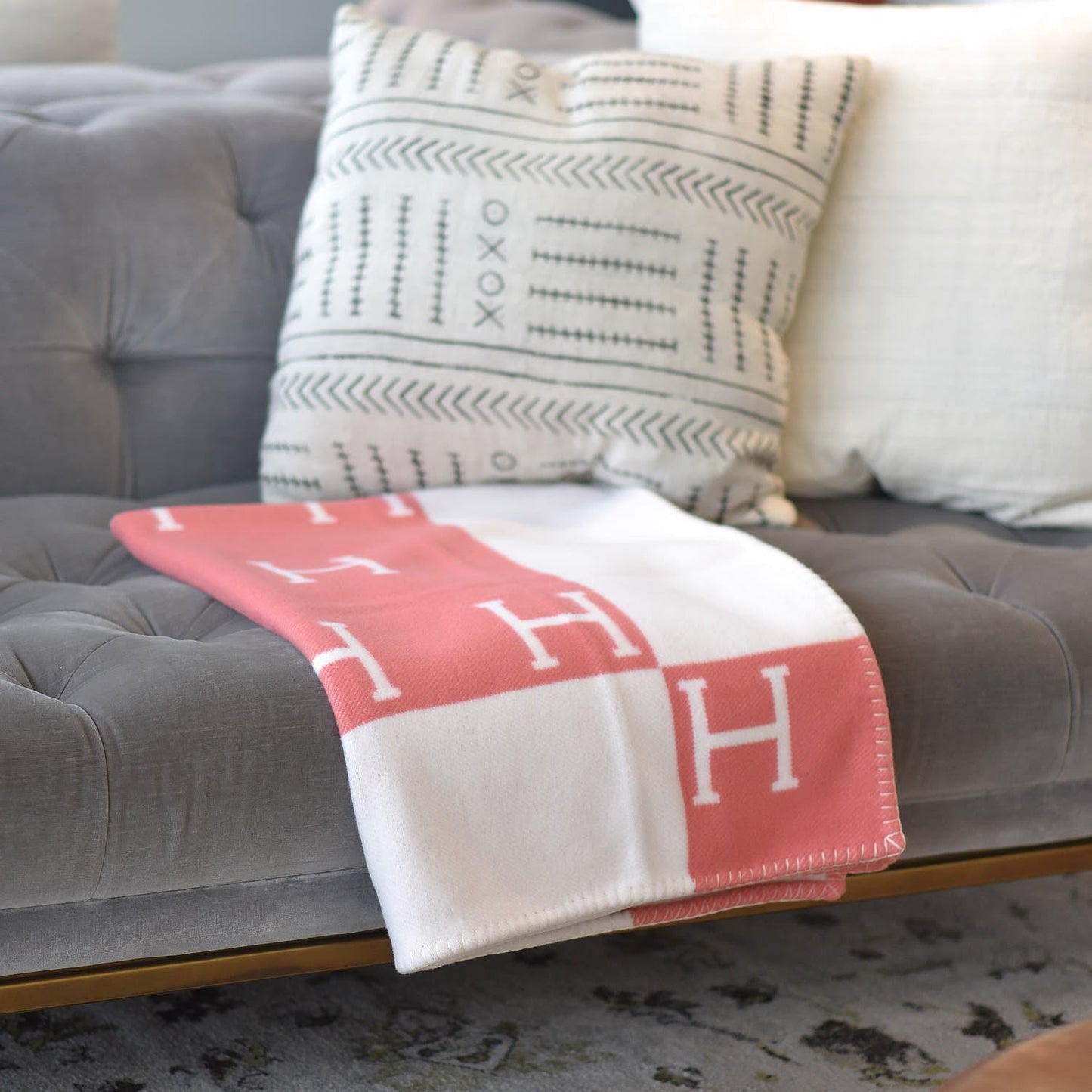 Elegant Isabelle Cashmere Blanket – Luxury Home Throw