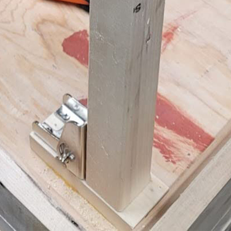 Self-Locking 90-Degree Hinged Hinge
