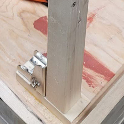 Self-Locking 90-Degree Hinged Hinge
