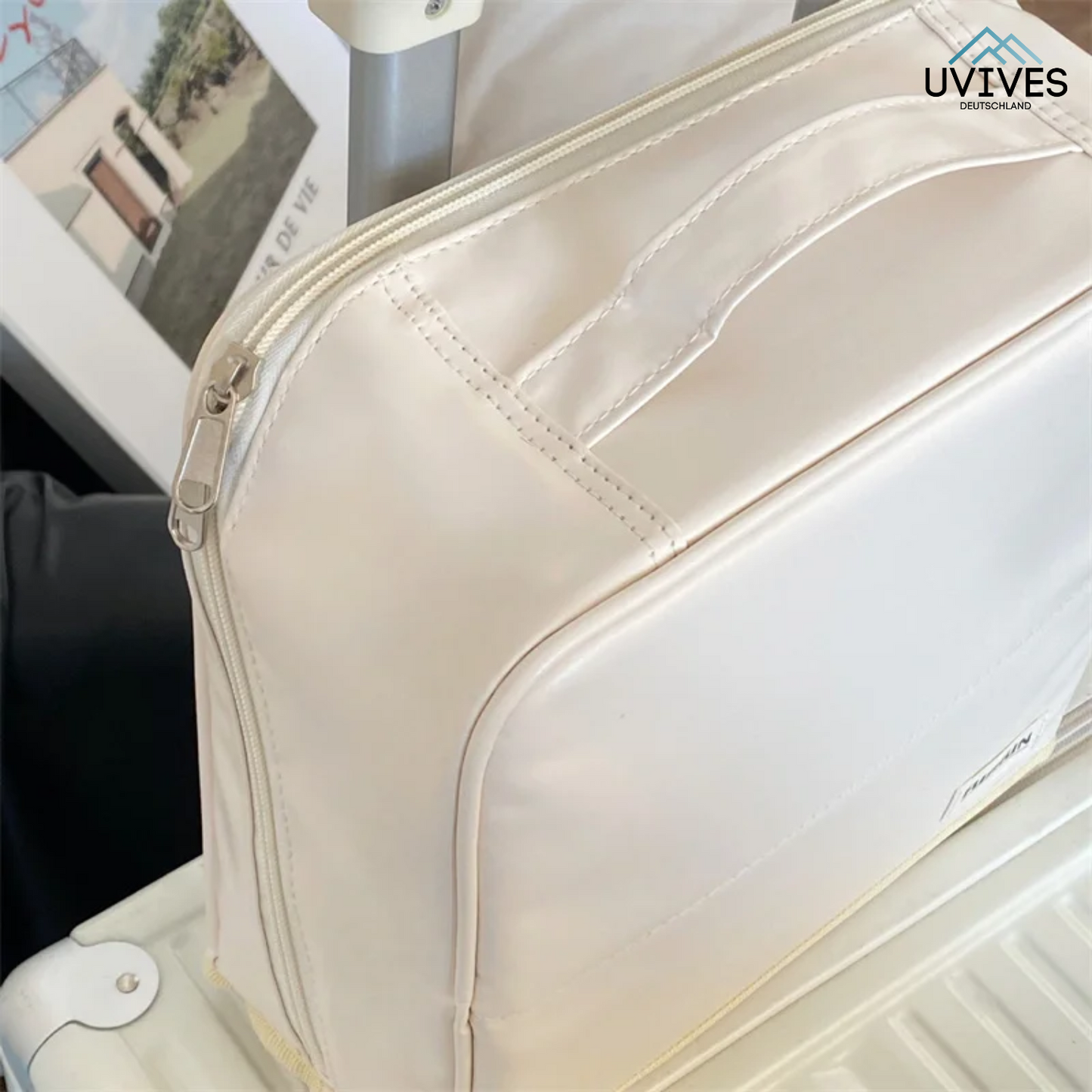 Cosmetic Bag for Home and Travel – Versatile Organizer