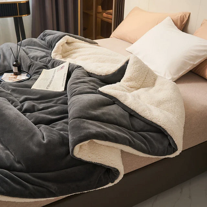 Cozy Plush Fleece Winter Blanket for Warmth and Comfort